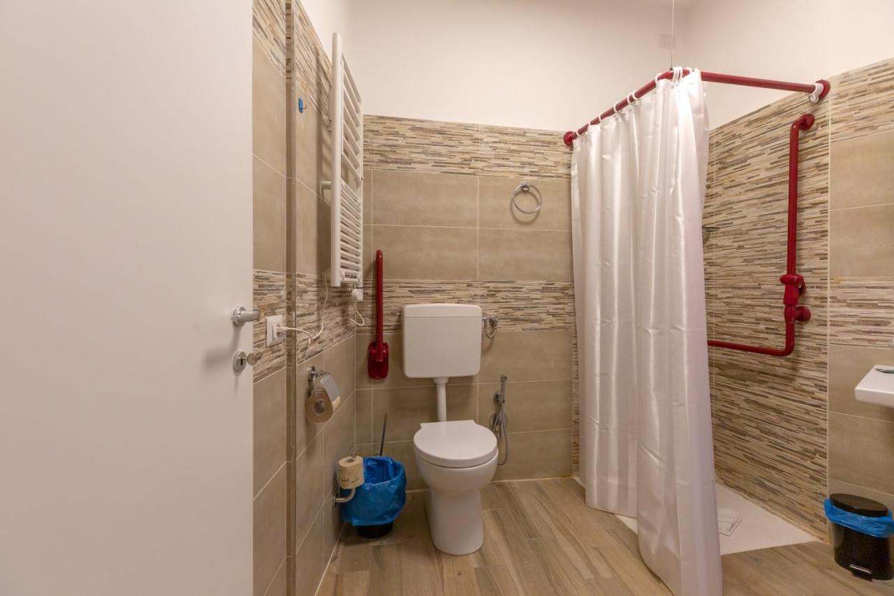 Flatinrome Trastevere Deluxe Rooms - Green Patio Zewnętrze zdjęcie