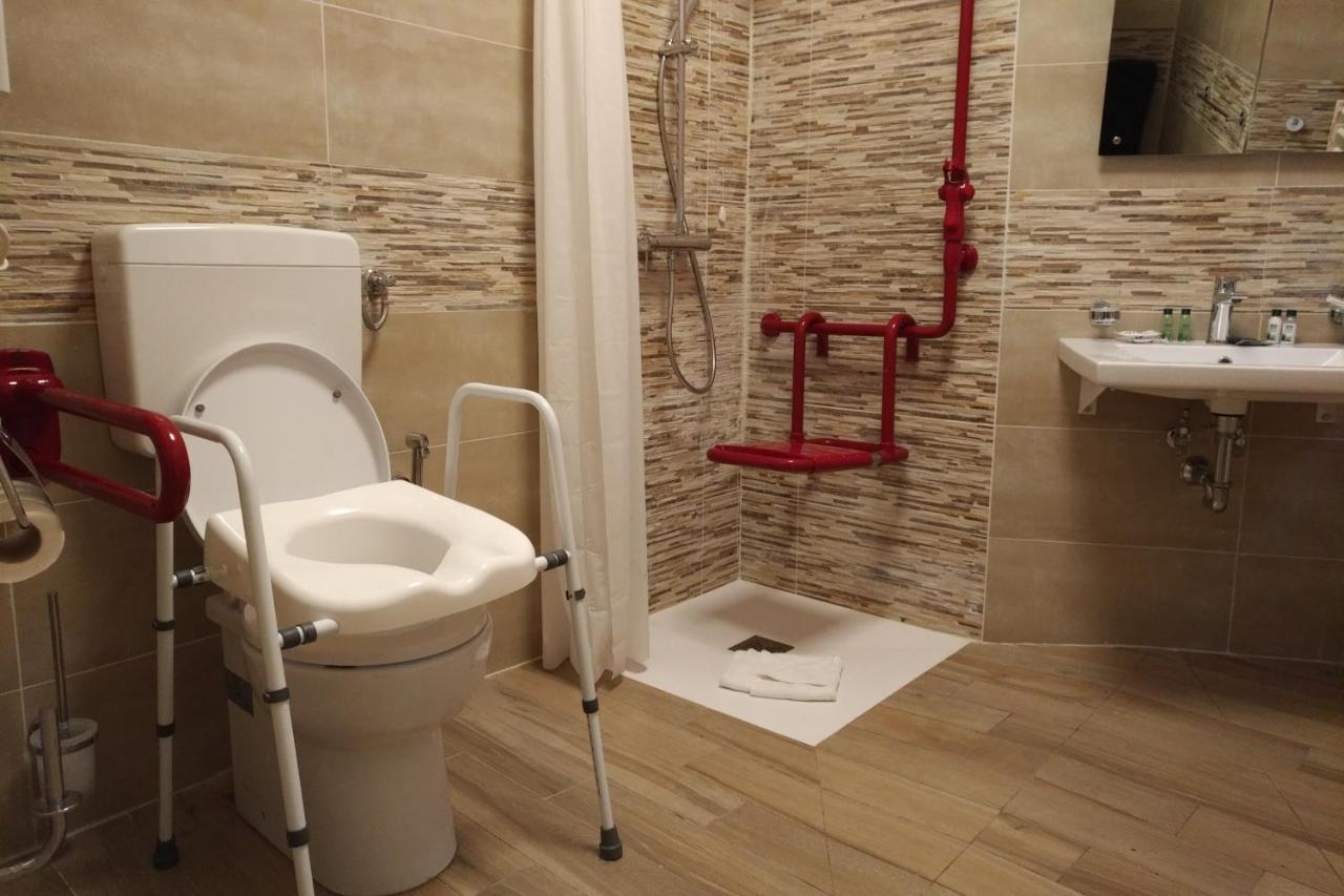 Flatinrome Trastevere Deluxe Rooms - Green Patio Zewnętrze zdjęcie
