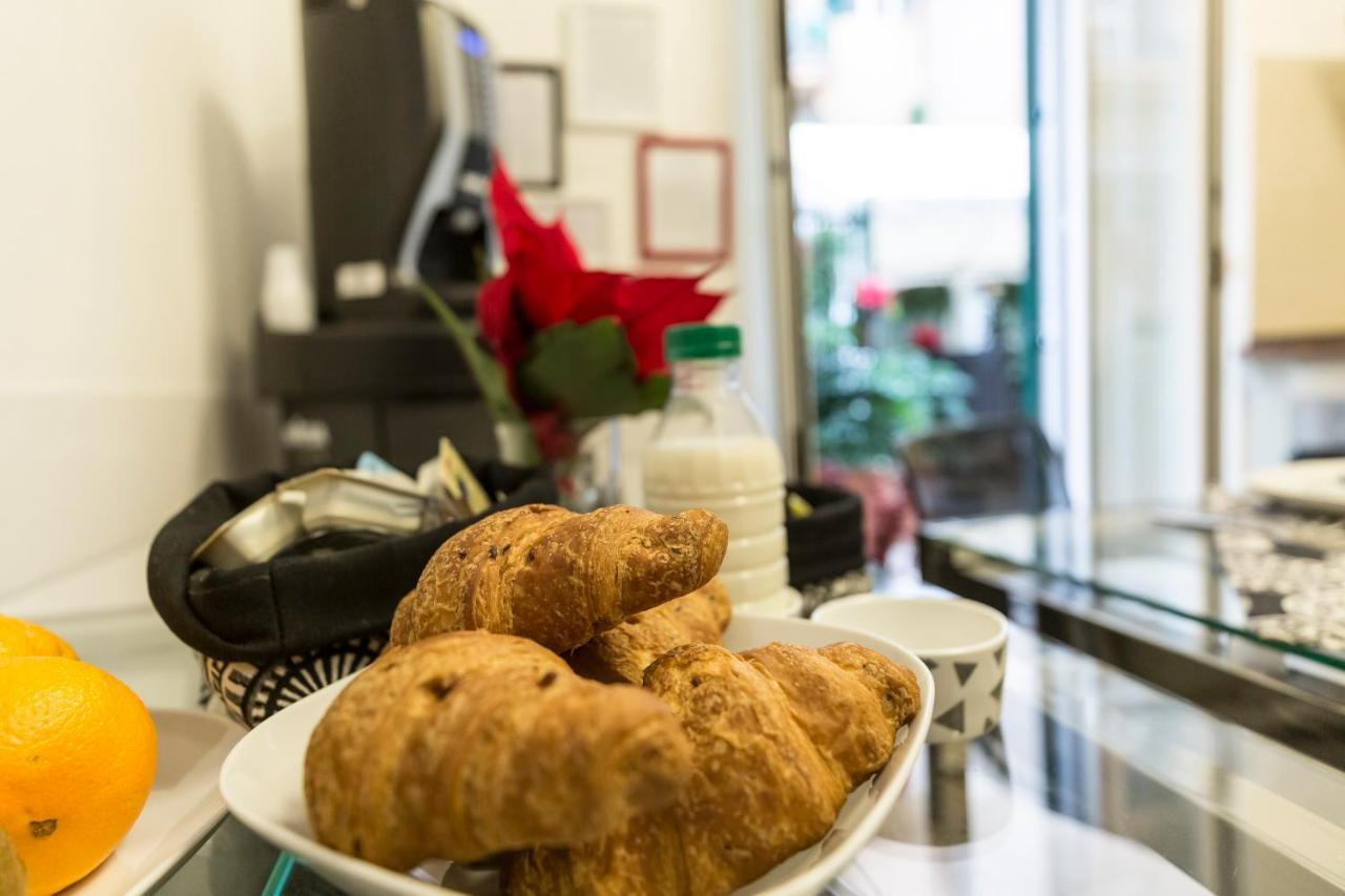 Flatinrome Trastevere Deluxe Rooms - Green Patio Zewnętrze zdjęcie