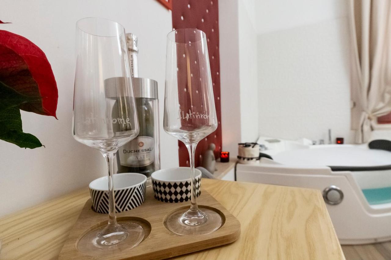 Flatinrome Trastevere Deluxe Rooms - Green Patio Zewnętrze zdjęcie